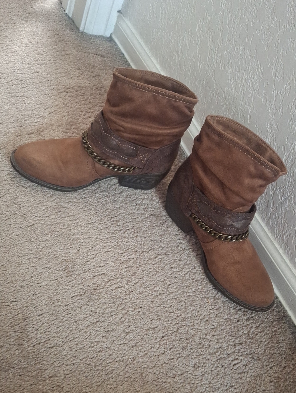 Bongo Brown Suede Ankle Boots w/ Chain Accent - Picture 3 of 8